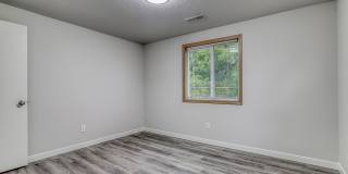 Spacious 4 Bedroom/2.5 Bath Hazell Dell Home! Gallery 23