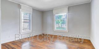 1639 Southern Avenue Gallery 6