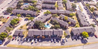 Plaza Square Apartments Gallery 1