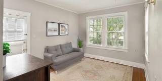 Adorable Cottage Just Steps from LSU's Campus and the Lakes! Adorable Cottage Just Steps from LSU's Campus and the Lakes! Gallery 10