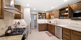 1206 Oakwood Dr 1206 Oakwood Dr Gallery 1