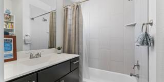 704 North Cherry Street Gallery 19