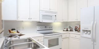 Tuscany Court Apartments Gallery 26