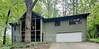 2551 Hunton Ct NE Gallery 1