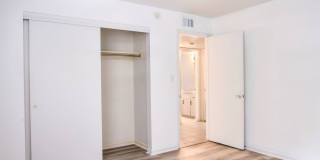 Elmwood Apartments Gallery 12