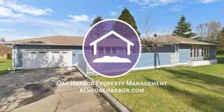 4 Bed 2 Bath - Pet Friendly - Groups - Landscaping Included - NAS Whidbey Gallery 1