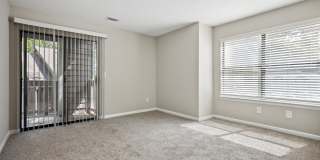 Wendover River Oaks Gallery 28