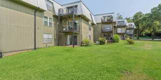 Two Bedroom River View Condo Two Bedroom River View Condo Gallery 17
