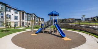 Terrace at Highland Hills Gallery 37