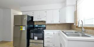 3737-3739 W 63rd (West Lawn) Gallery 11