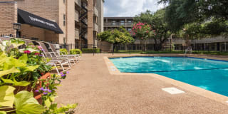 Harvard Square Apartments Gallery 31