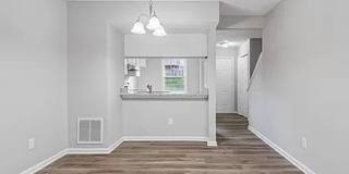 Room in 3 Bedroom Home at Lex Dr Gallery 9