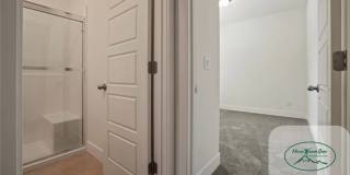CORNER LOT - Beautiful 5-Bedroom Home for Rent in North Merced! Gallery 10