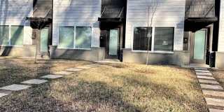 808 W 32nd Gallery 1