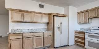 Updated in NE OKC for rent! Minutes to Broadway Extension/235 and Downtown! Gallery 11