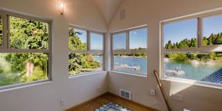 Custom Built Bainbridge Island Waterfront Home with Dock Gallery 20