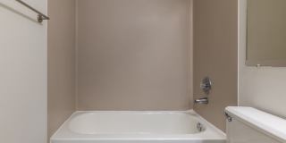 The Docks at Redmond Lakeview Gallery 26