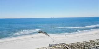 521 W Broadway Gallery 32