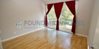 SPACIOUS 5BR HOME WITH MULTIPLE DECKS, FIREPLACE, UPDATED KITCHEN- FOUNDATION Gallery 40