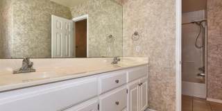 8239 S 70th East Avenue Gallery 33