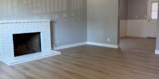 Spacious 3 Bedroom, 2 bath Single Family Home Gallery 1