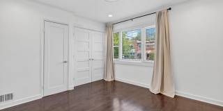 2218 16TH ST NE Gallery 9