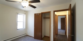 Como Court Gallery 19