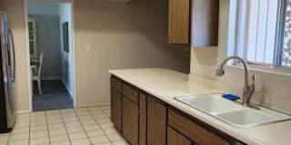 10338 W KINGSWOOD Circle Gallery 4