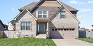 Spacious 4BR House in Clarksville Gallery 15