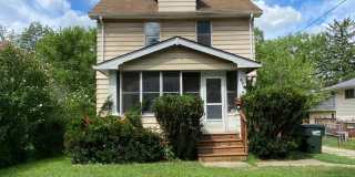 Charming Single-Family Home for Rent in Bedford — Quiet Street, Great Location! Gallery 1