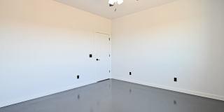 1495 Oxbow Gallery 44