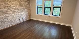 2230 North Sawyer Avenue Gallery 2