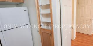 425 E 200 S Gallery 66