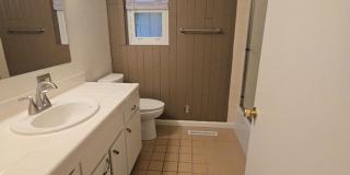 Spacious 4 Bedroom, 2 Bathroom Jacksonville Home Spacious 4 Bedroom, 2 Bathroom Jacksonville Home Gallery 7