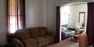 1748 Finch Street Gallery 6