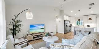 3322 Oasis Boulevard Gallery 11