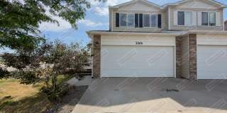 Townhome w/ a 2 car garage on a corner lot Gallery 1