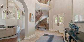 285 W Westminster Avenue Gallery 8