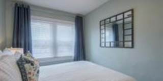 722 W 37th St - 3 Gallery 22