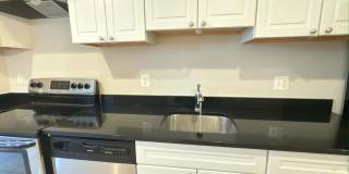 1246 QUEEN Street NE unit: 2 Gallery 9