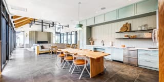 Laurel Apartments Gallery 14