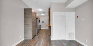 180 Spring St Gallery 11