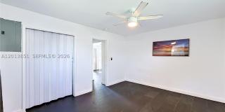 391 NE 42nd Ct Gallery 13