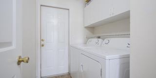 1712 Arash Circle Gallery 23