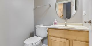 460 Vaughn Circle Gallery 21