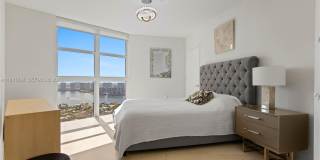 19111 Collins Ave Gallery 21