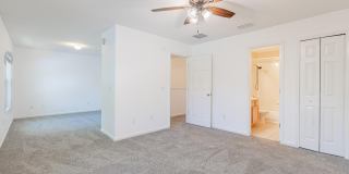 1630 VINELAND Circle Gallery 27