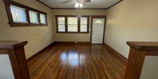 5 Bedroom Rental in Moline Gallery 4