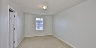 Beautiful Townhome at Magnolia Park! Gallery 26