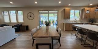 Now renting brand-new 3 bedroom, one study/Den, 2.5 bathroom House $3,650 unfurnished and $6,000 Furnished Gallery 10
